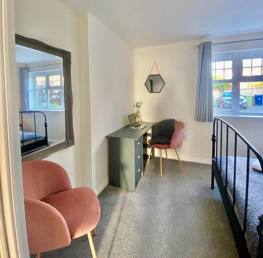 Chase Heights Lägenhet Rugeley Exteriör bild